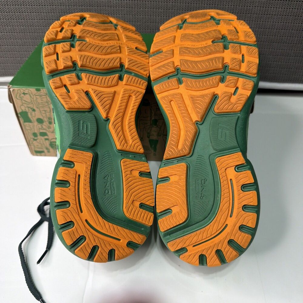 Rare Brooks Ghost 15 Run Lucky St. Patrick’s Day Shamrocks Women’s Size 9 EUC! - Picture 8 of 8